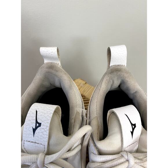 Mizuno Wave Momentum 2 Womens Volleyball Shoes Sz 9 - Picture 7 of 7